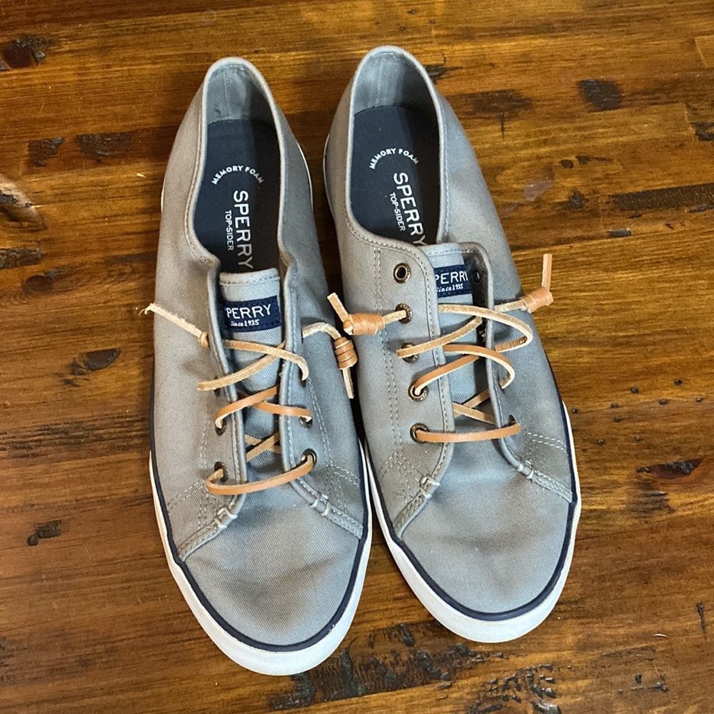 Sperry Memory Foam Size 11 - image 2